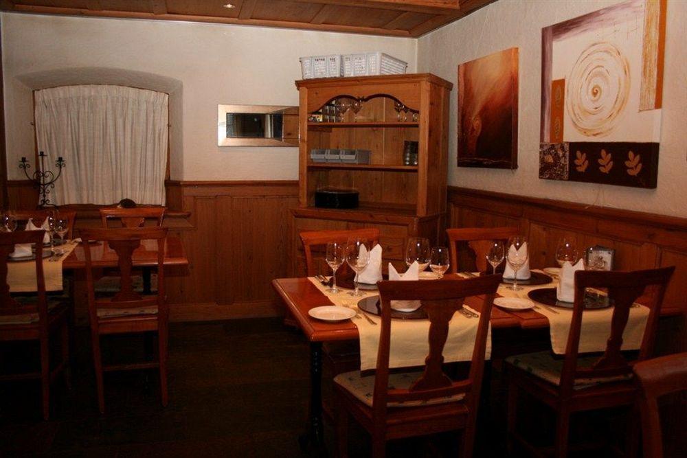 Italian Lifestyle Hotel & Osteria Chartreuse Θουν Εξωτερικό φωτογραφία